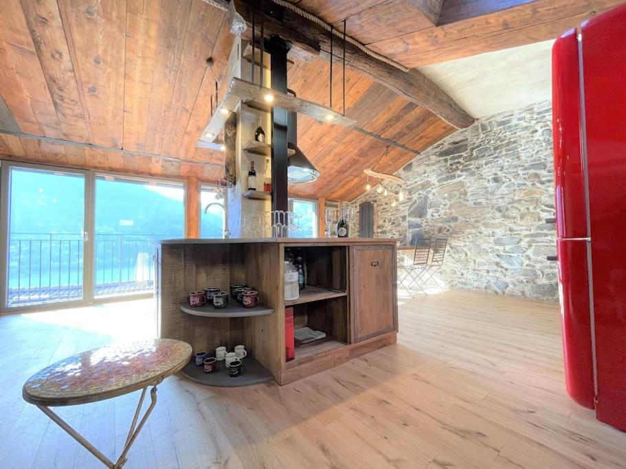 Romantic Home Stone With Amazing View Lake Of Como And Oleandra لاليو المظهر الخارجي الصورة